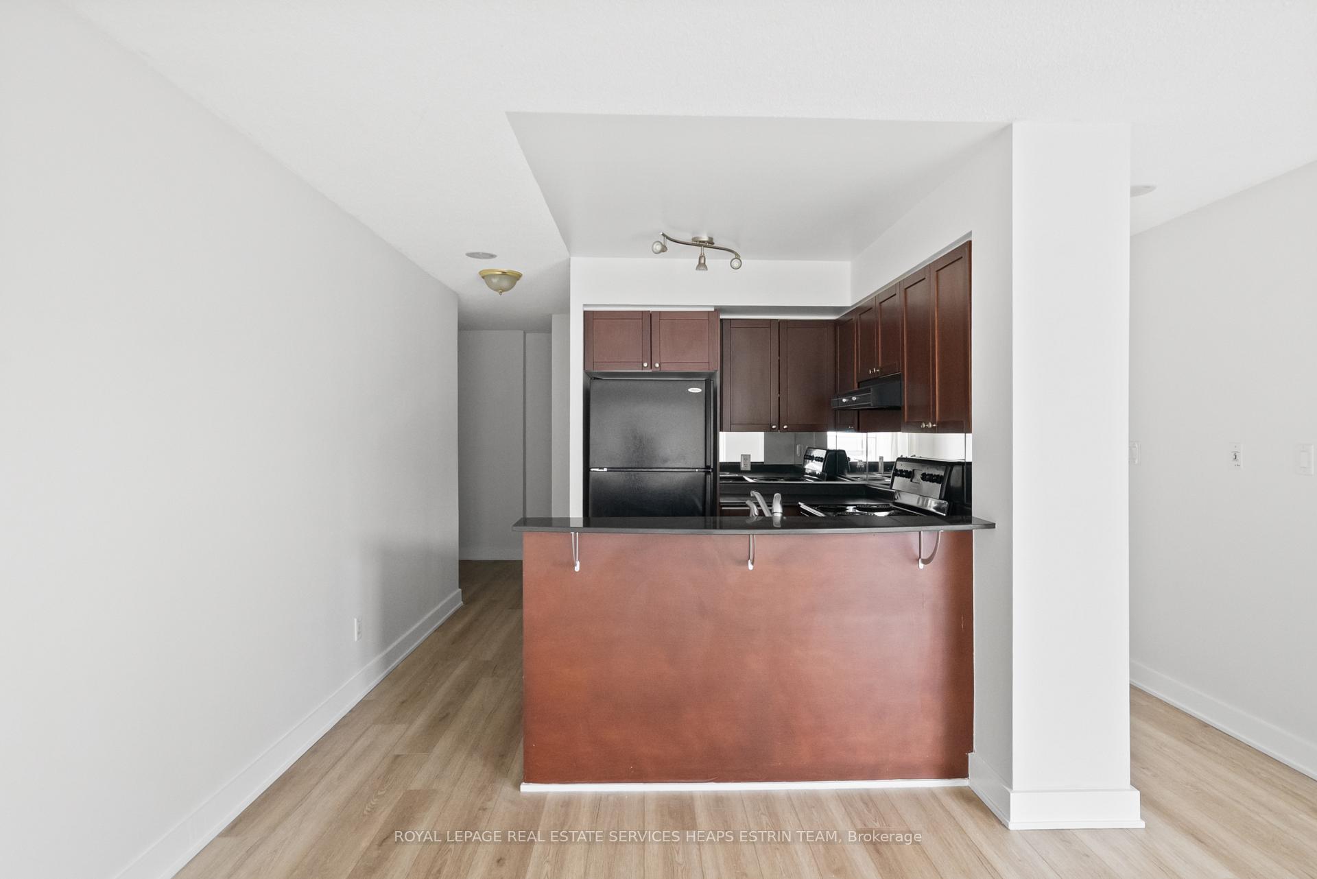 Photo 5 of Unit 1604, 230 King Street E, Toronto, Moss Park — HOMEH