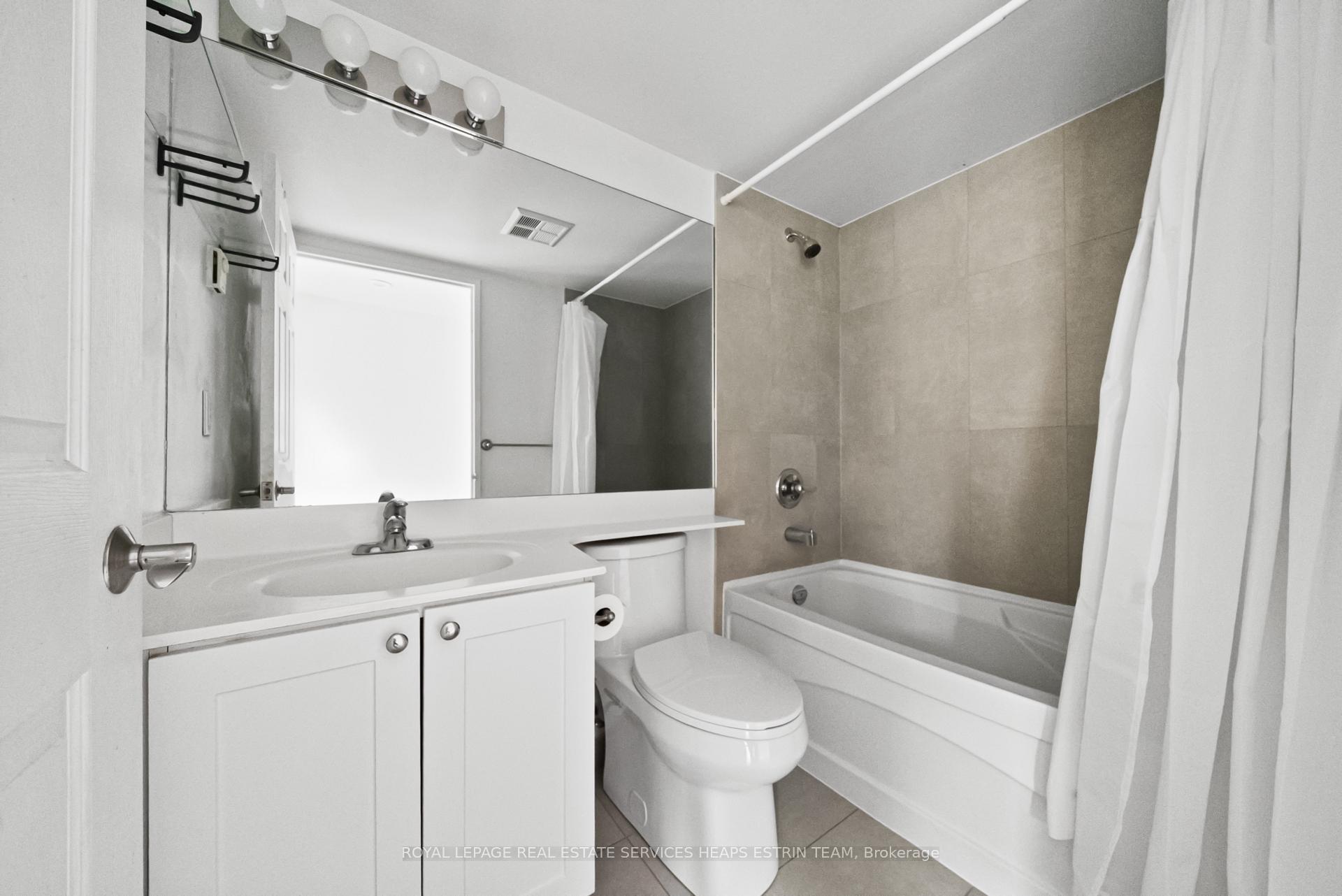 Photo 10 of Unit 1604, 230 King Street E, Toronto, Moss Park — HOMEH