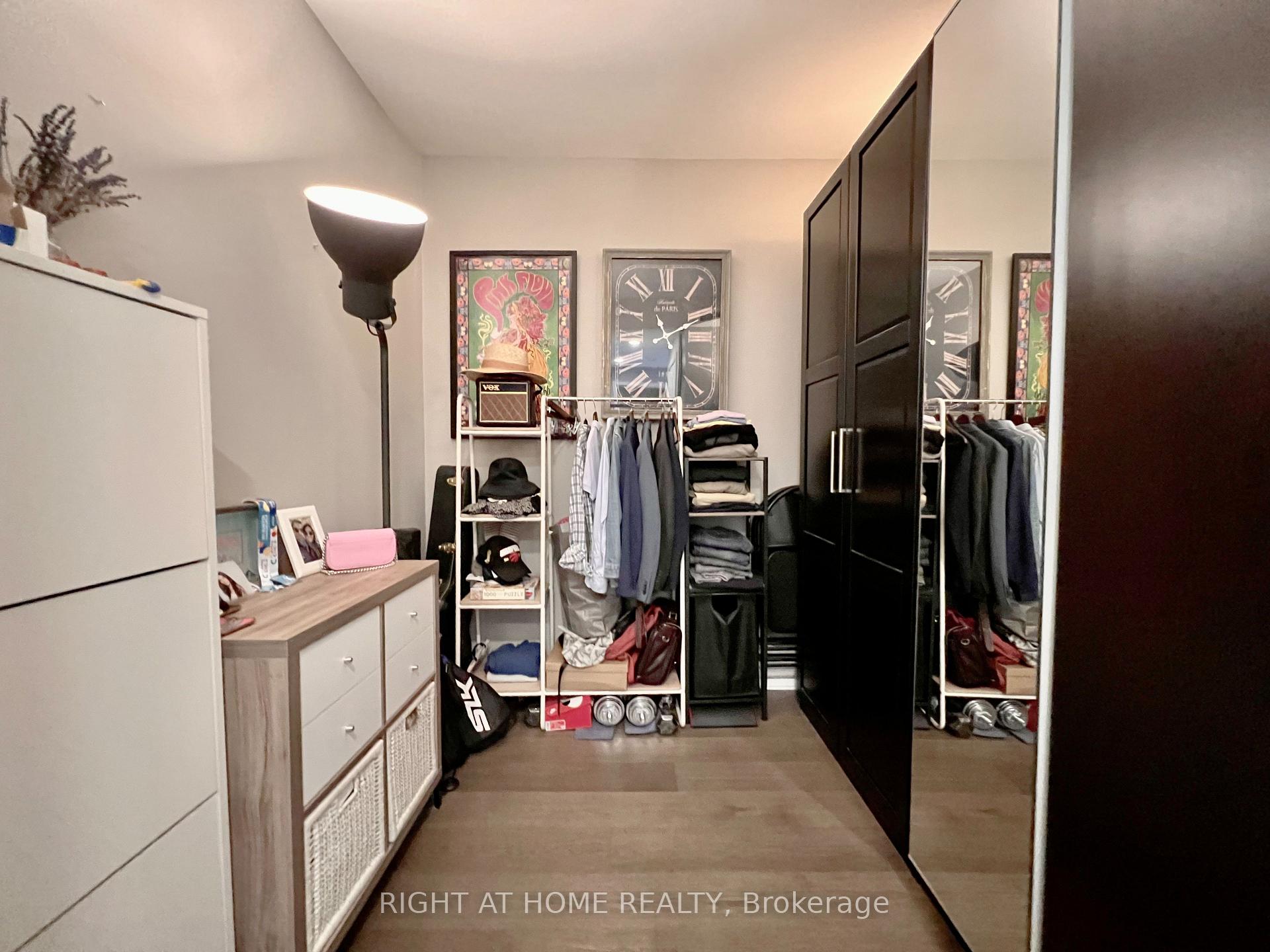 Photo 18 of Unit 6405, 1 Bloor Street E, Toronto, Church-Yonge Corridor — HOMEH