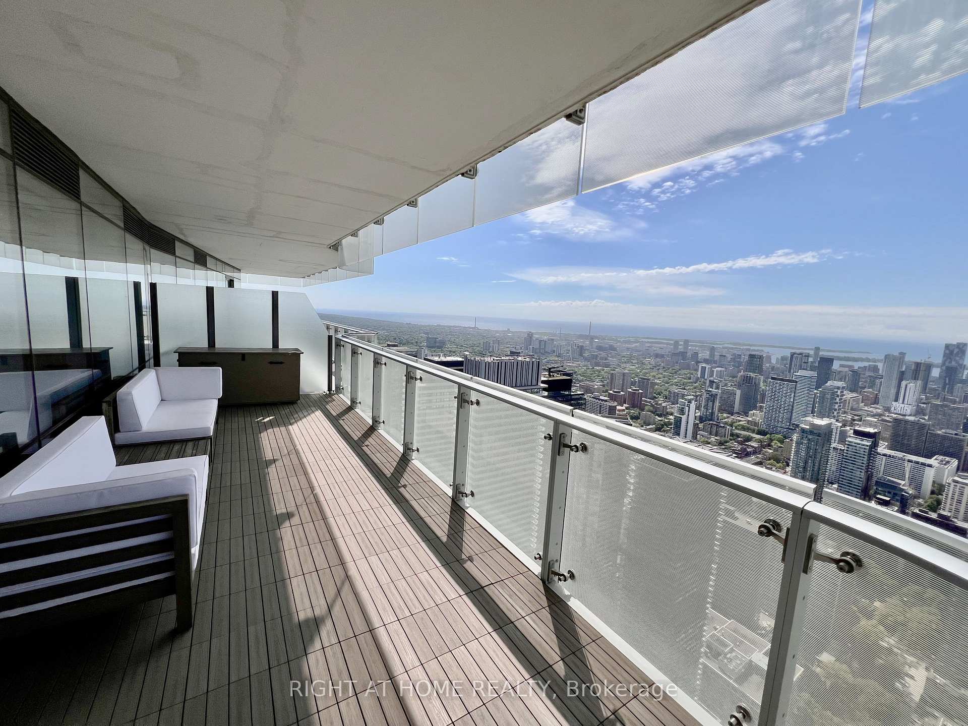 Photo 20 of Unit 6405, 1 Bloor Street E, Toronto, Church-Yonge Corridor — HOMEH