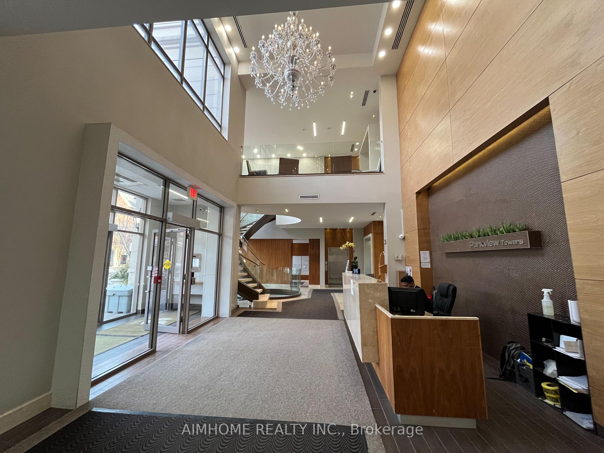 Photo 3 of Unit Lph06, 39 Galleria Parkway, Markham, Commerce Valley — HOMEH