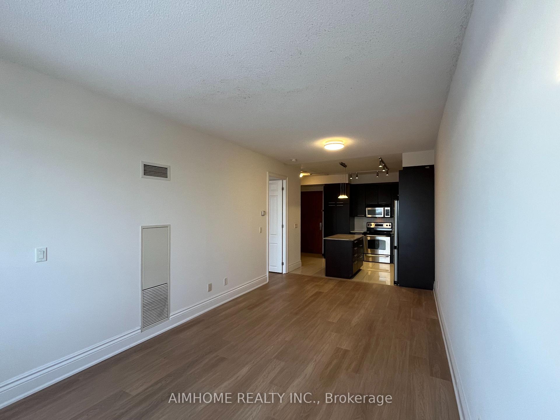 Photo 6 of Unit Lph06, 39 Galleria Parkway, Markham, Commerce Valley — HOMEH