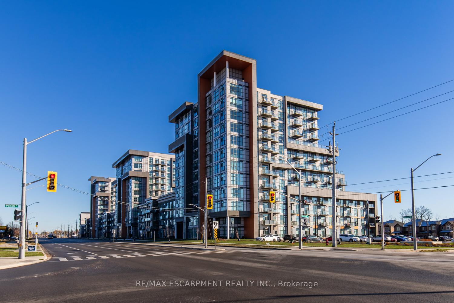 Photo 1 of Unit 214, 470 Dundas Street E, Hamilton, Waterdown — HOMEH