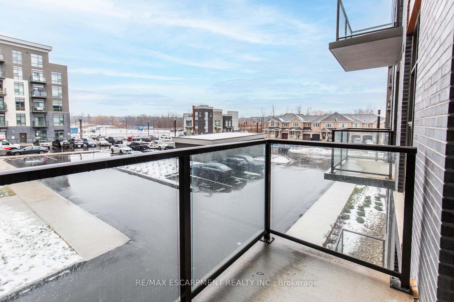 Photo 20 of Unit 214, 470 Dundas Street E, Hamilton, Waterdown — HOMEH