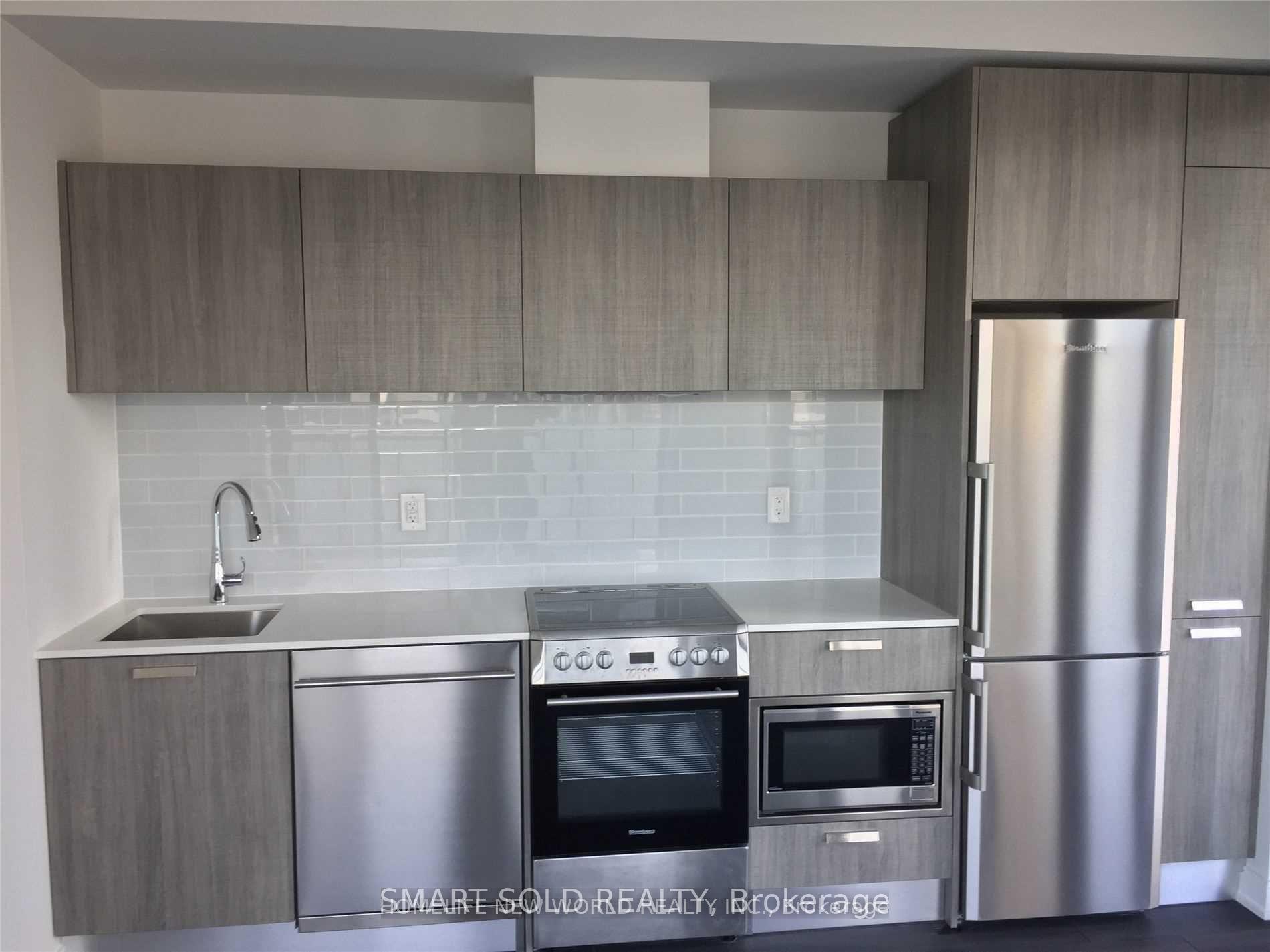 Photo 4 of Unit 1710, 50 Charles Street E, Toronto, Church-Yonge Corridor — HOMEH