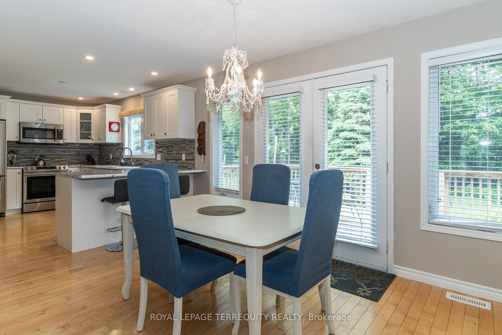 Photo 14 of 10 Stonehedge Close, Gravenhurst, Muskoka (S) — HOMEH