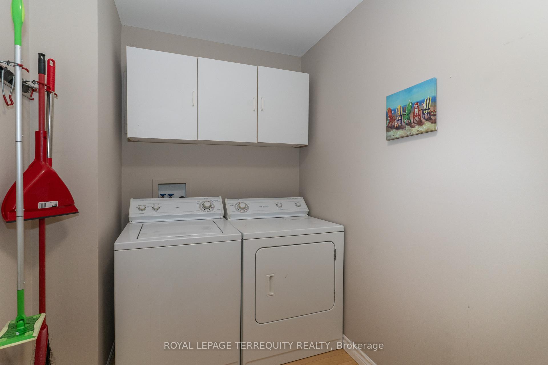 Photo 16 of 10 Stonehedge Close, Gravenhurst, Muskoka (S) — HOMEH