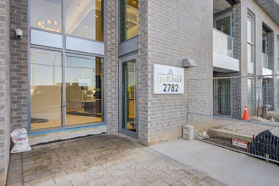 Photo 2 of Unit 914, 2782 Barton Street E, Hamilton, Riverdale — HOMEH
