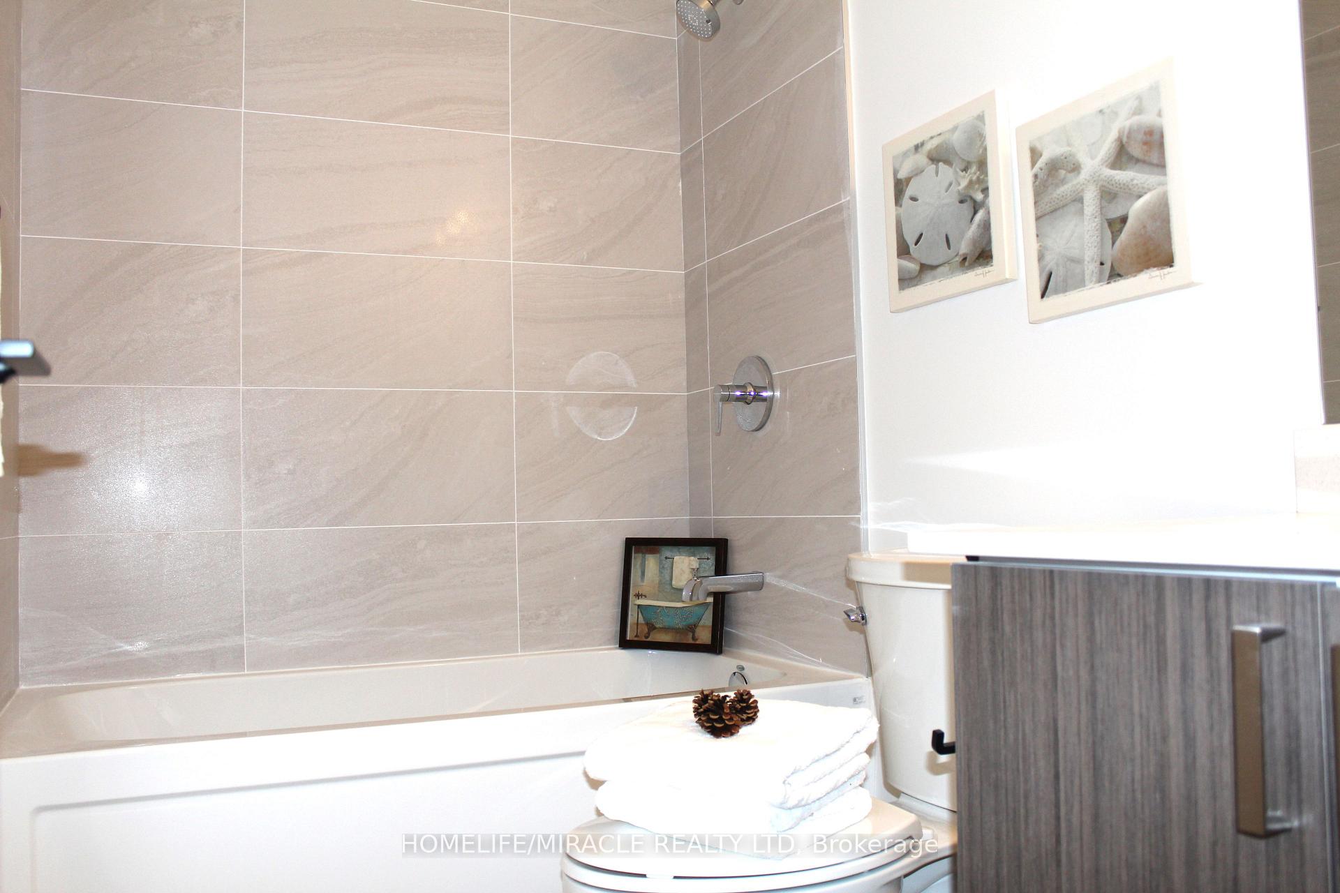 Photo 6 of Unit 914, 2782 Barton Street E, Hamilton, Riverdale — HOMEH