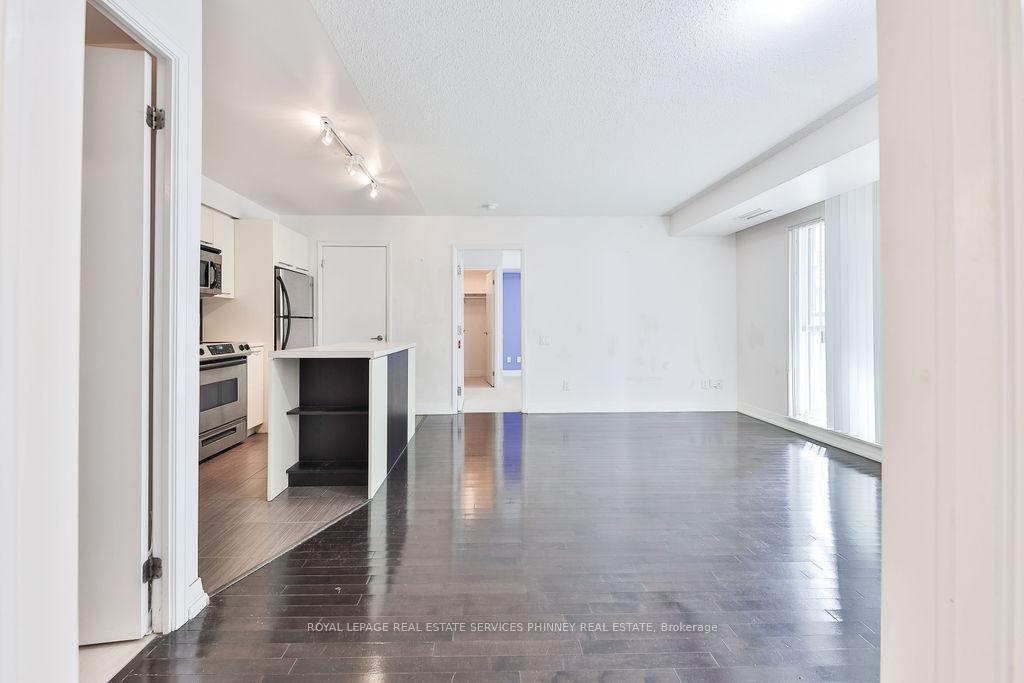 Photo 8 of Unit 301, 21 Carlton Street, Toronto, Church-Yonge Corridor — HOMEH