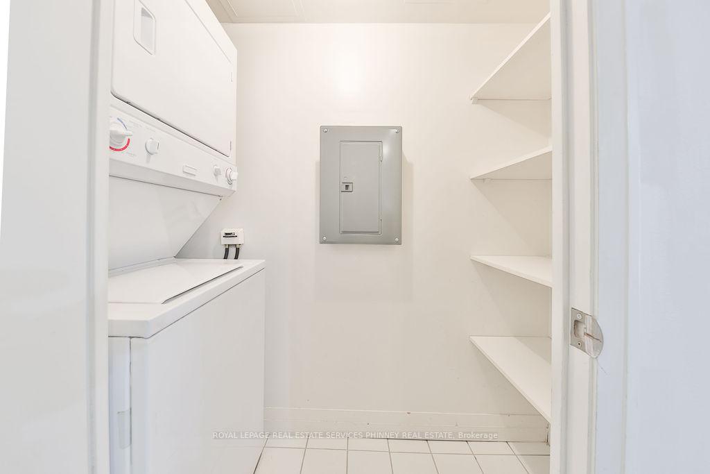 Photo 11 of Unit 301, 21 Carlton Street, Toronto, Church-Yonge Corridor — HOMEH