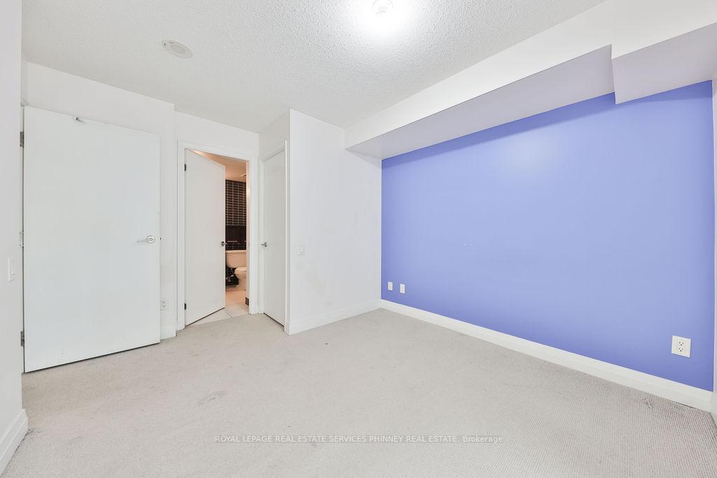 Photo 13 of Unit 301, 21 Carlton Street, Toronto, Church-Yonge Corridor — HOMEH