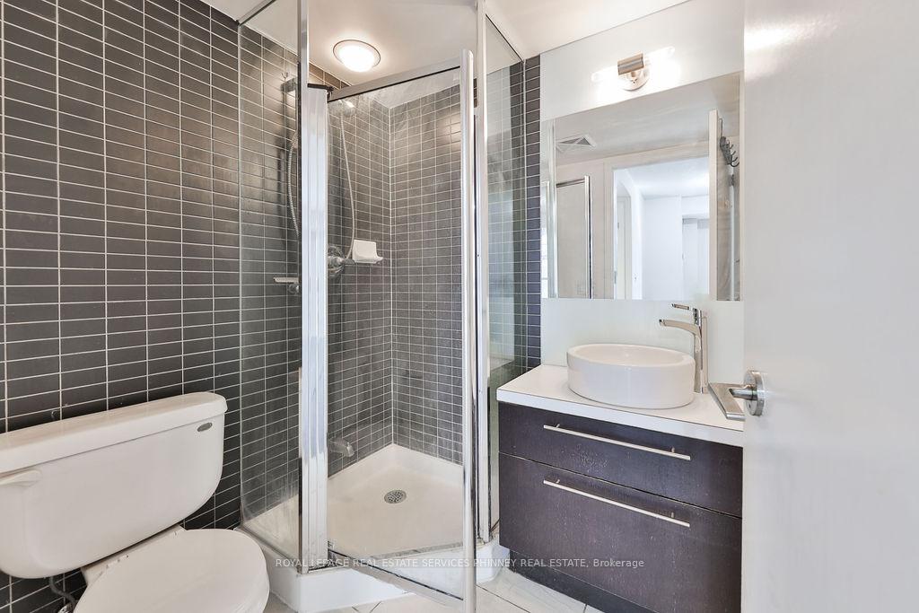 Photo 16 of Unit 301, 21 Carlton Street, Toronto, Church-Yonge Corridor — HOMEH