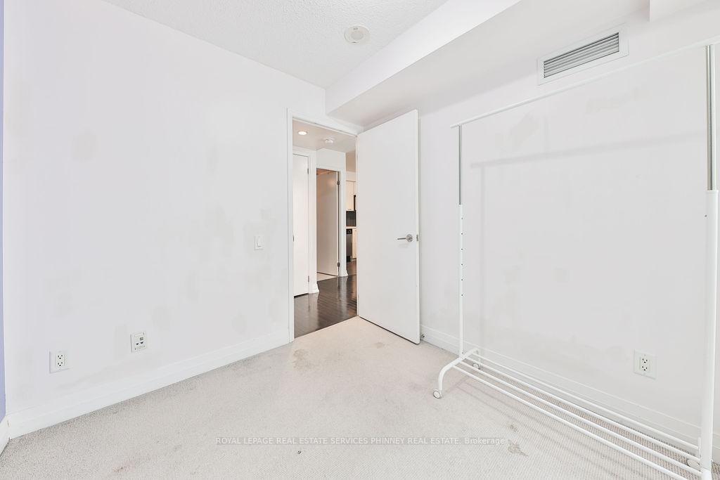 Photo 17 of Unit 301, 21 Carlton Street, Toronto, Church-Yonge Corridor — HOMEH