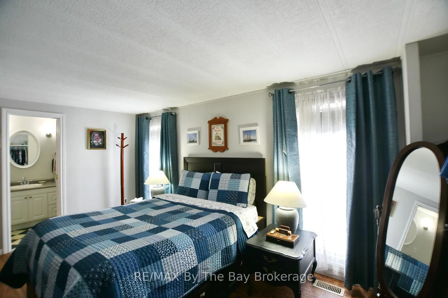 Photo 12 of 1 Golf Avenue, Wasaga Beach — HOMEH