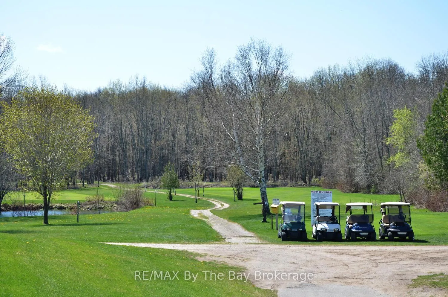 Photo 21 of 1 Golf Avenue, Wasaga Beach — HOMEH