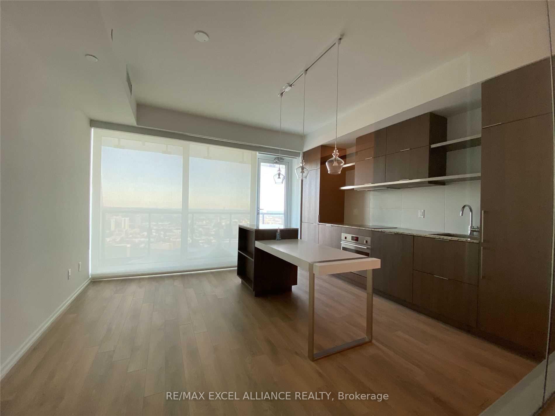 Photo 18 of Unit 5103, 197 Yonge Street, Toronto, Church-Yonge Corridor — HOMEH
