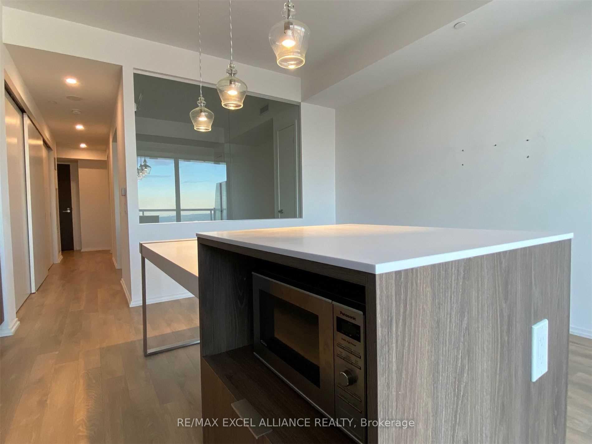 Photo 54 of Unit 5103, 197 Yonge Street, Toronto, Church-Yonge Corridor — HOMEH