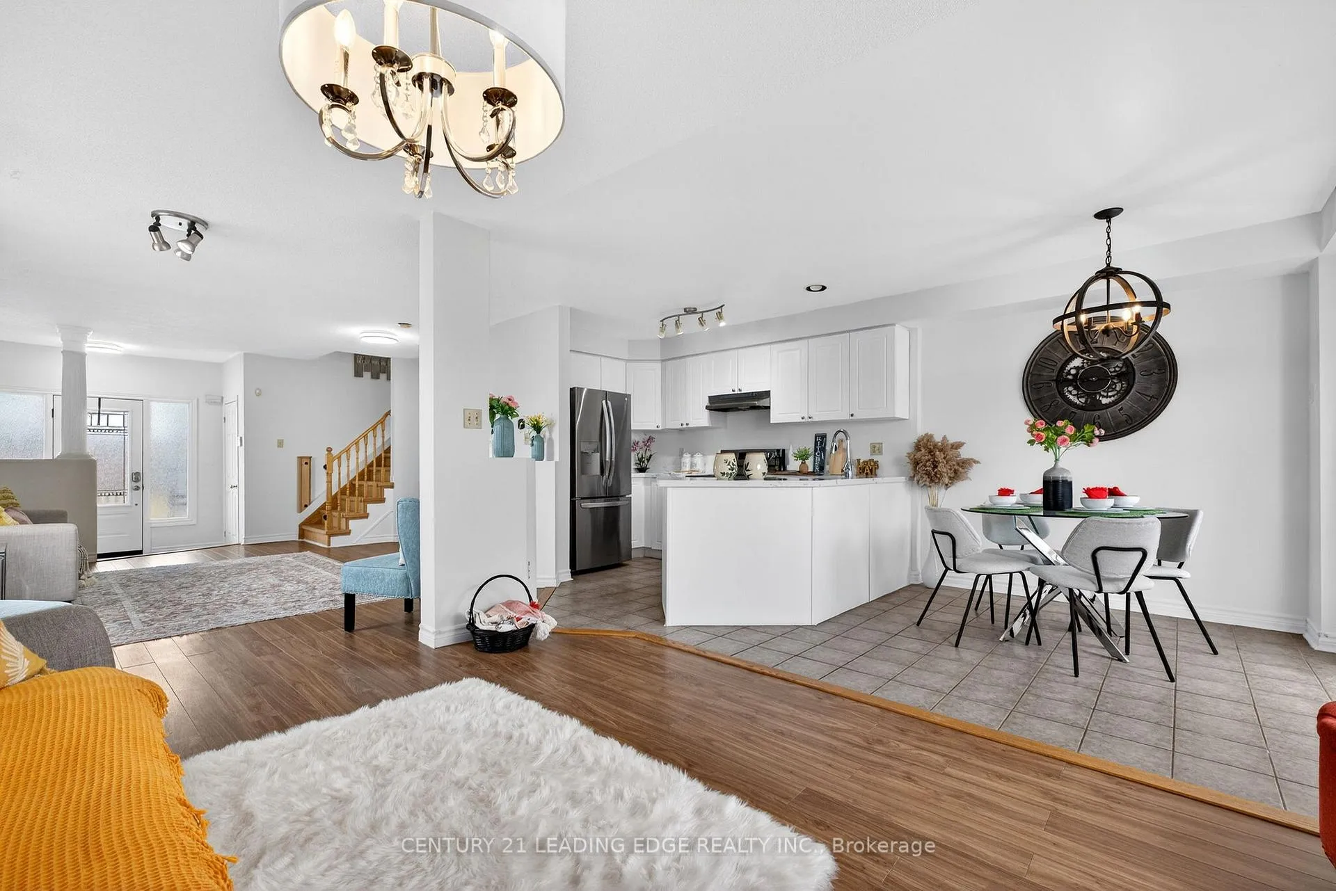 Photo 12 of 113 Shady Lane Crescent, Clarington, Bowmanville — HOMEH