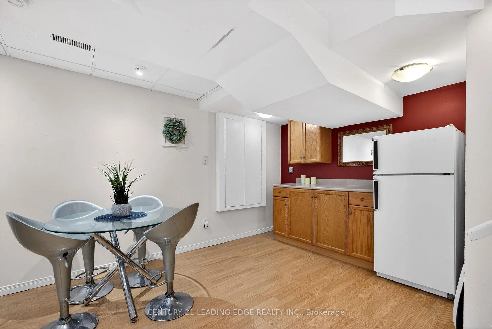 Photo 37 of 113 Shady Lane Crescent, Clarington, Bowmanville — HOMEH
