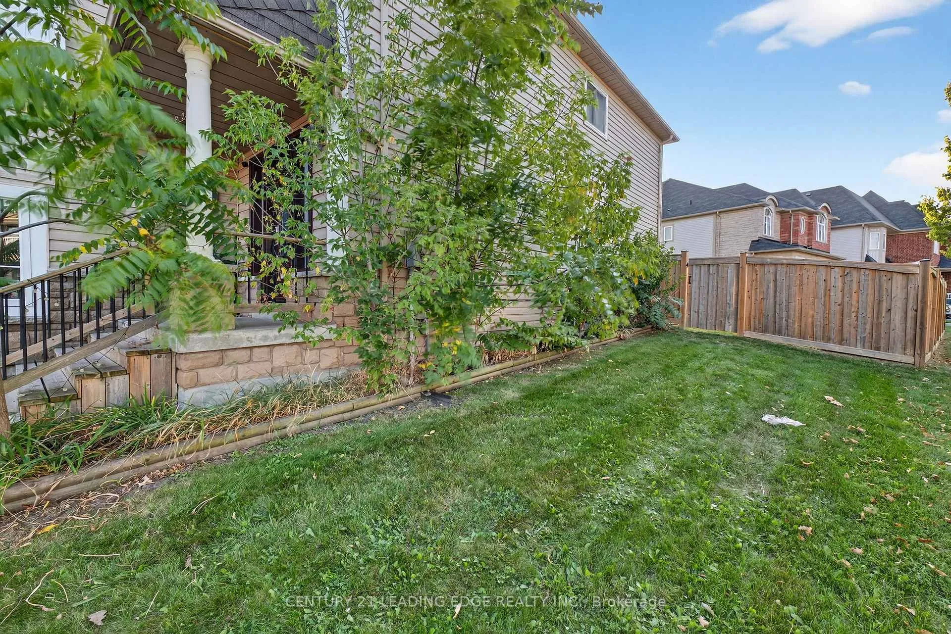 Photo 43 of 113 Shady Lane Crescent, Clarington, Bowmanville — HOMEH