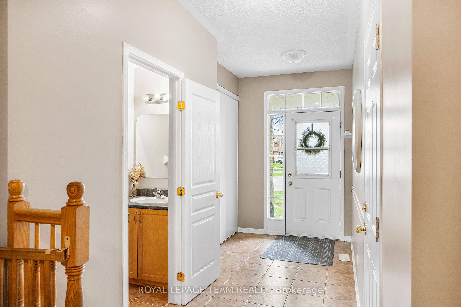 Photo 6 of 104 Stedman Street, Ottawa, Blossom Park/Kemp Park/Findlay Creek — HOMEH