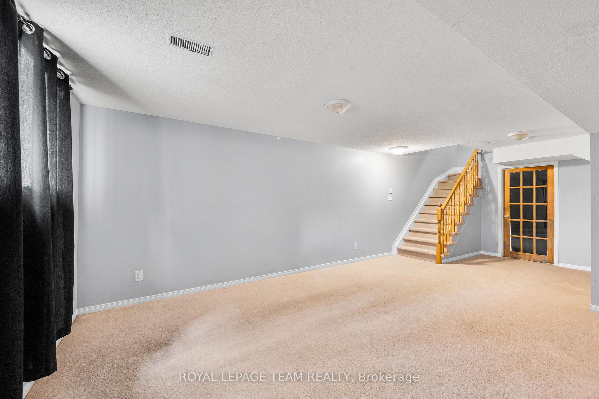 Photo 27 of 104 Stedman Street, Ottawa, Blossom Park/Kemp Park/Findlay Creek — HOMEH