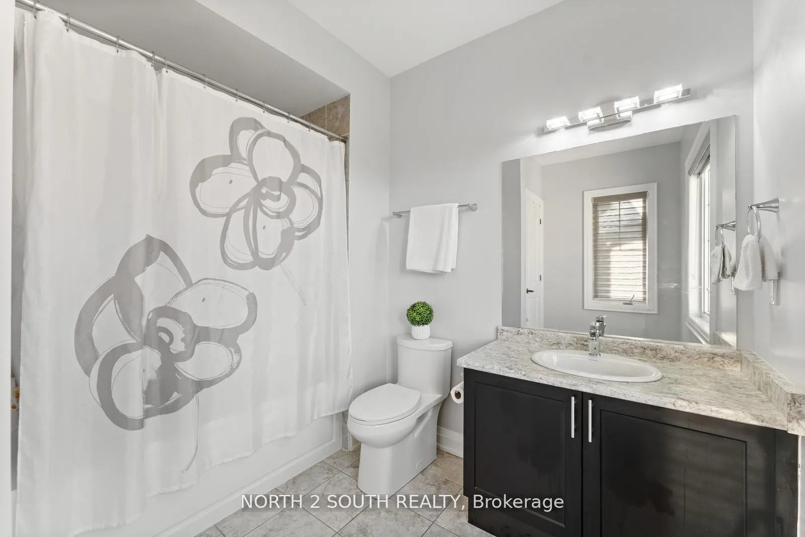 Photo 32 of 138 Degrey Drive, Brampton, Bram East — HOMEH