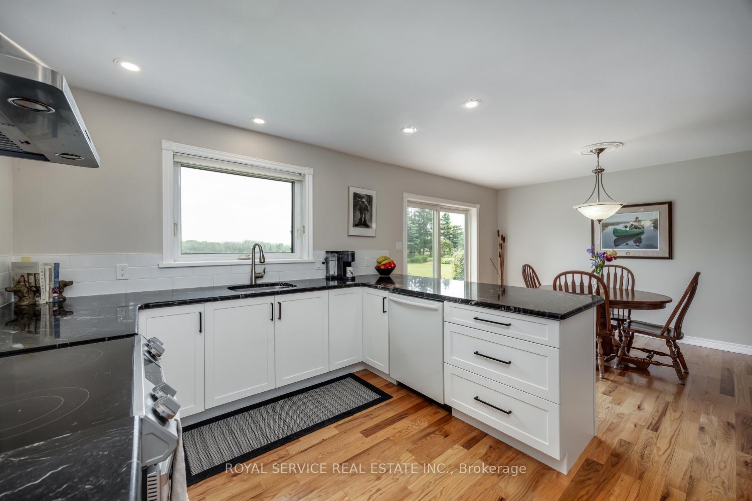 Photo 15 of 495 County Rd 21, Cavan Monaghan, Cavan Twp — HOMEH