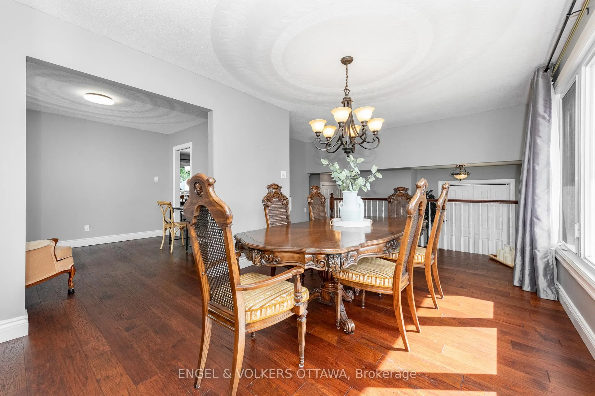 Photo 5 of 20 Falk Avenue, Ottawa, Barrhaven - Knollsbrook — HOMEH
