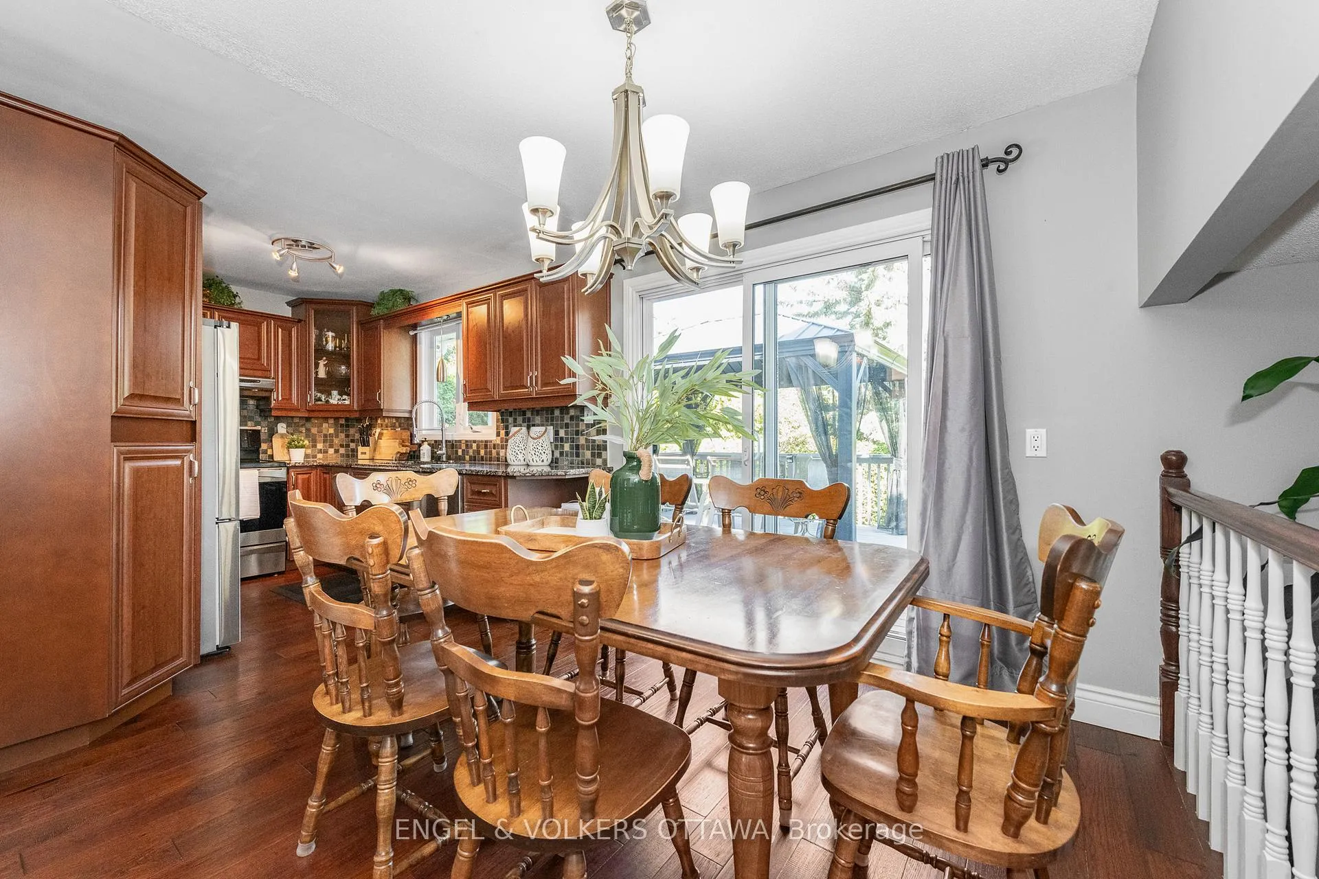 Photo 14 of 20 Falk Avenue, Ottawa, Barrhaven - Knollsbrook — HOMEH