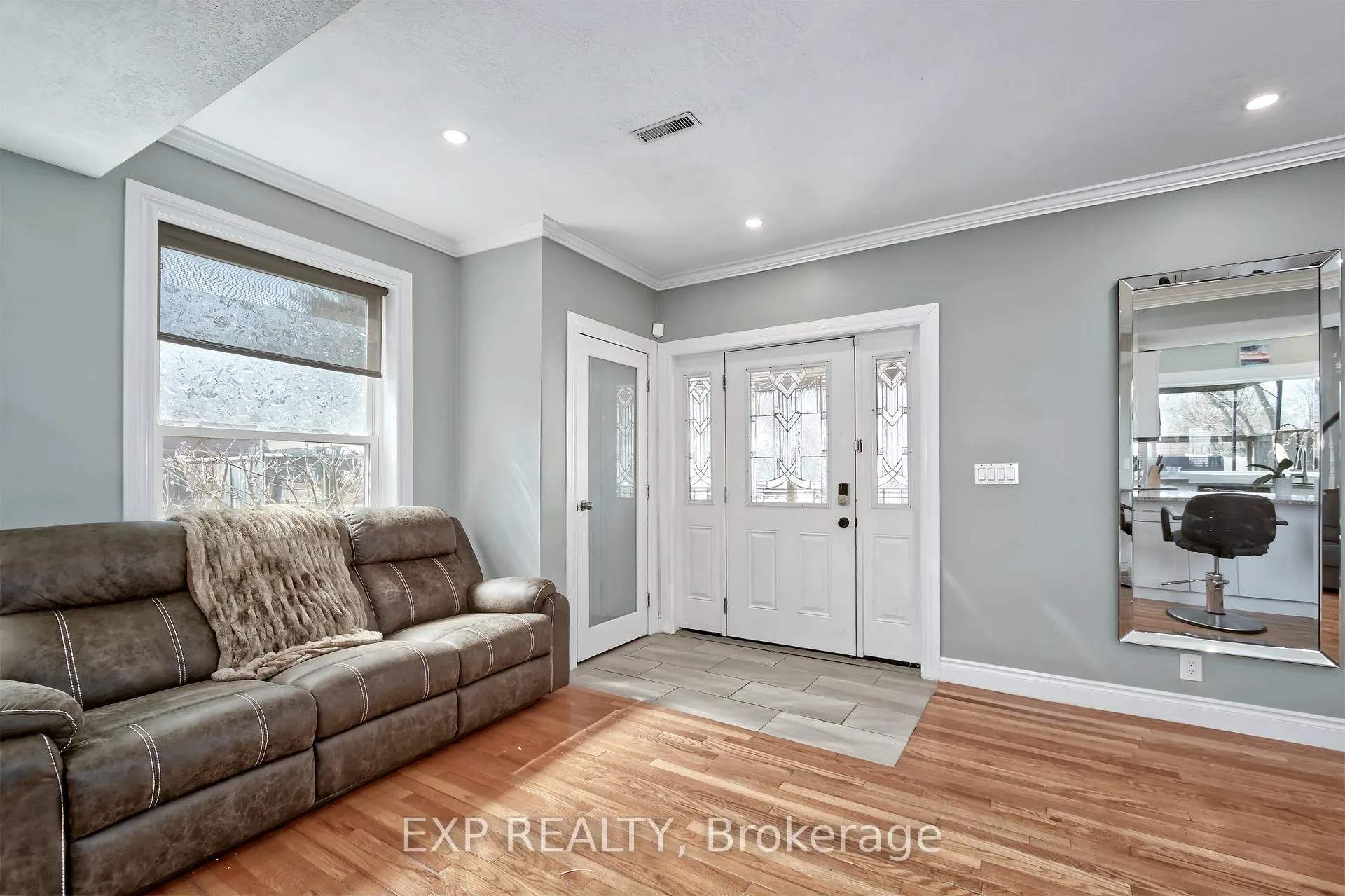 Photo 8 of 203 McKellar Street, Southwest Middlesex, Glencoe — HOMEH