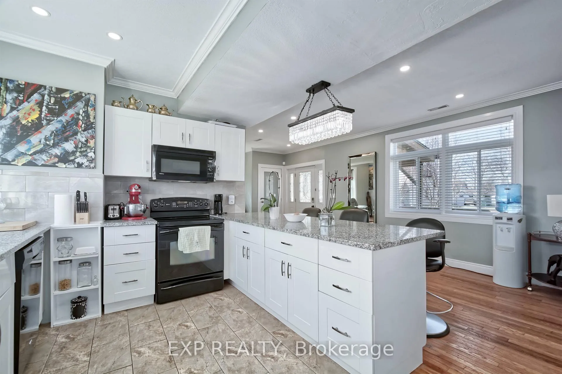 Photo 12 of 203 McKellar Street, Southwest Middlesex, Glencoe — HOMEH