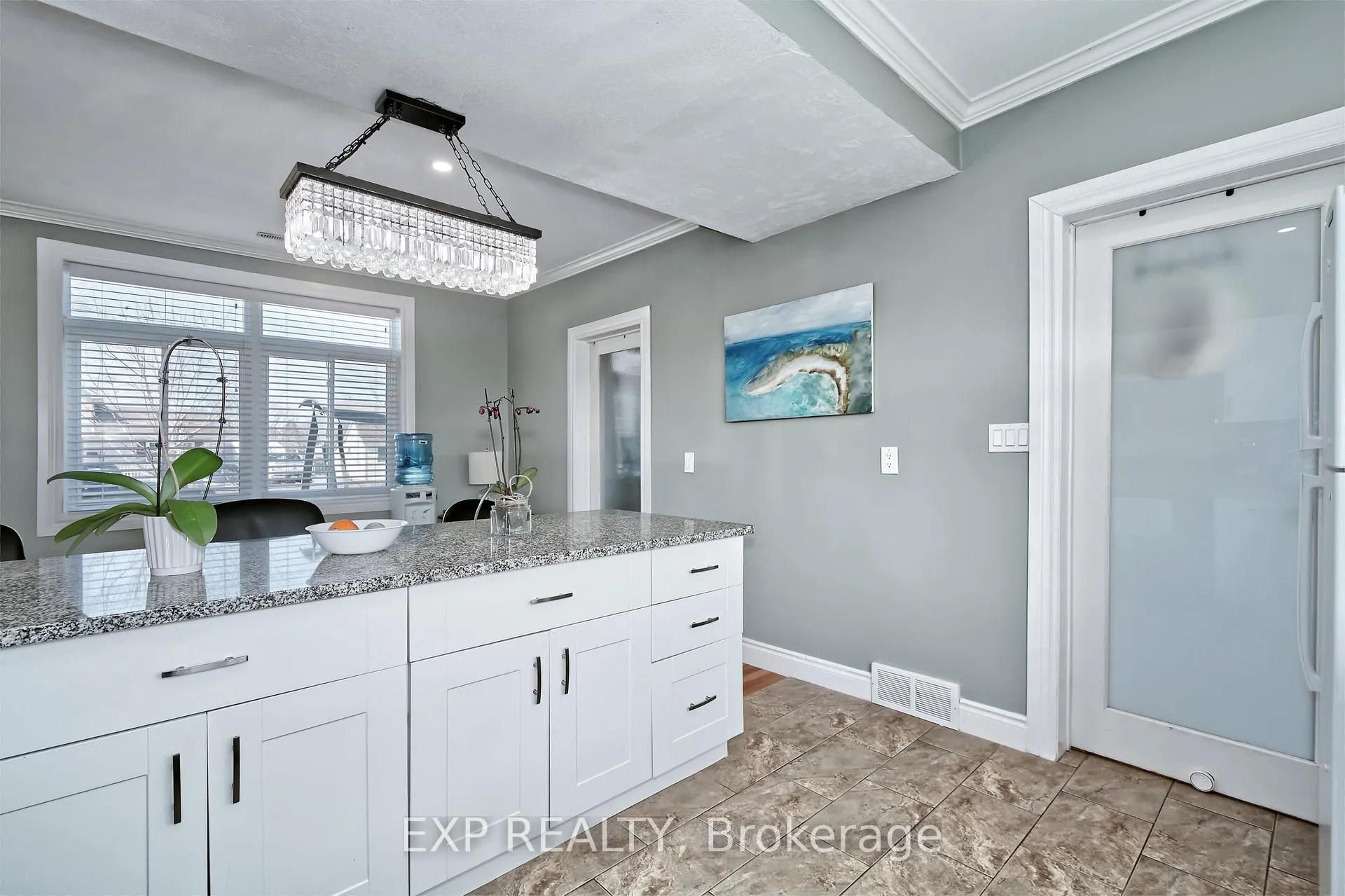Photo 13 of 203 McKellar Street, Southwest Middlesex, Glencoe — HOMEH