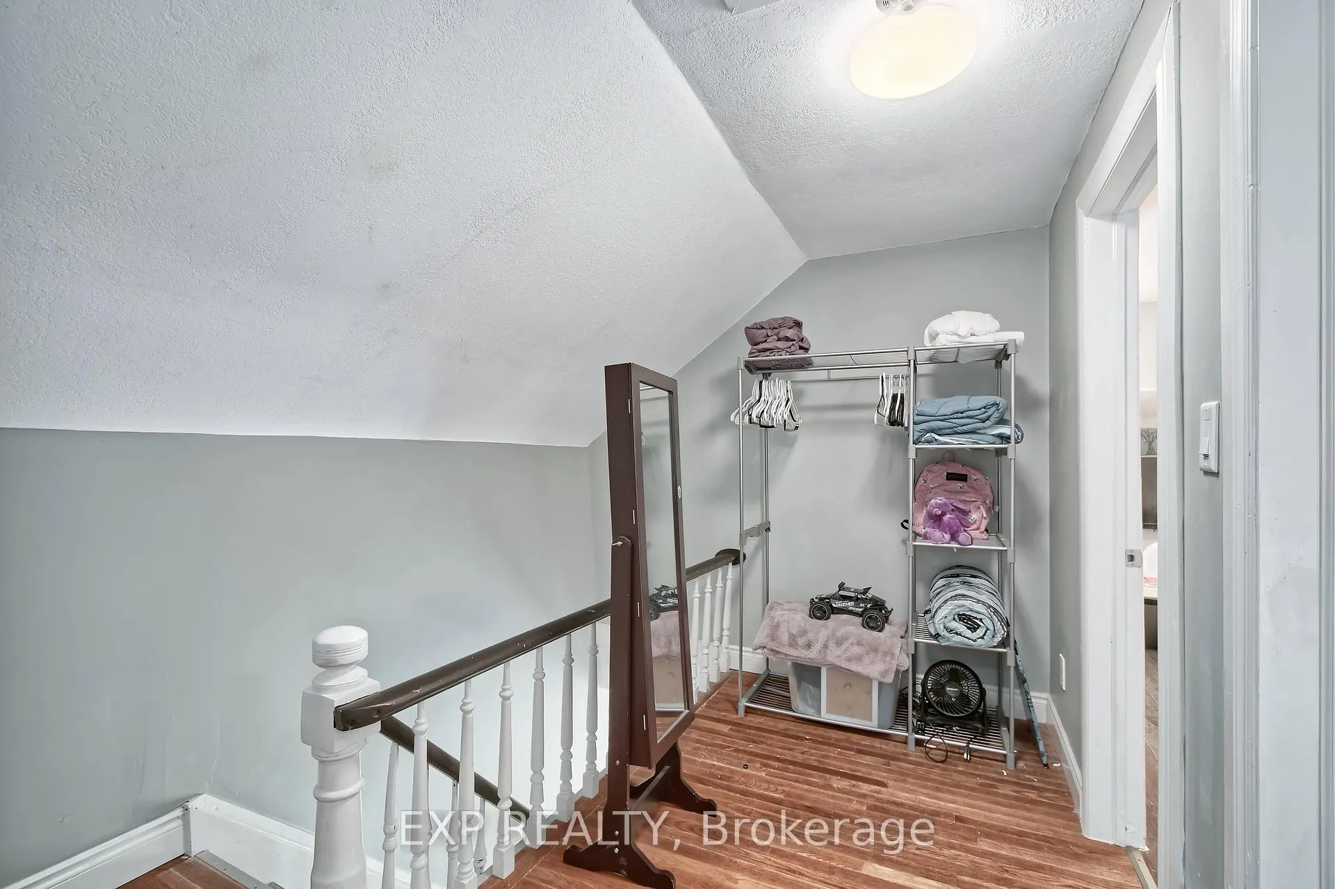 Photo 17 of 203 McKellar Street, Southwest Middlesex, Glencoe — HOMEH