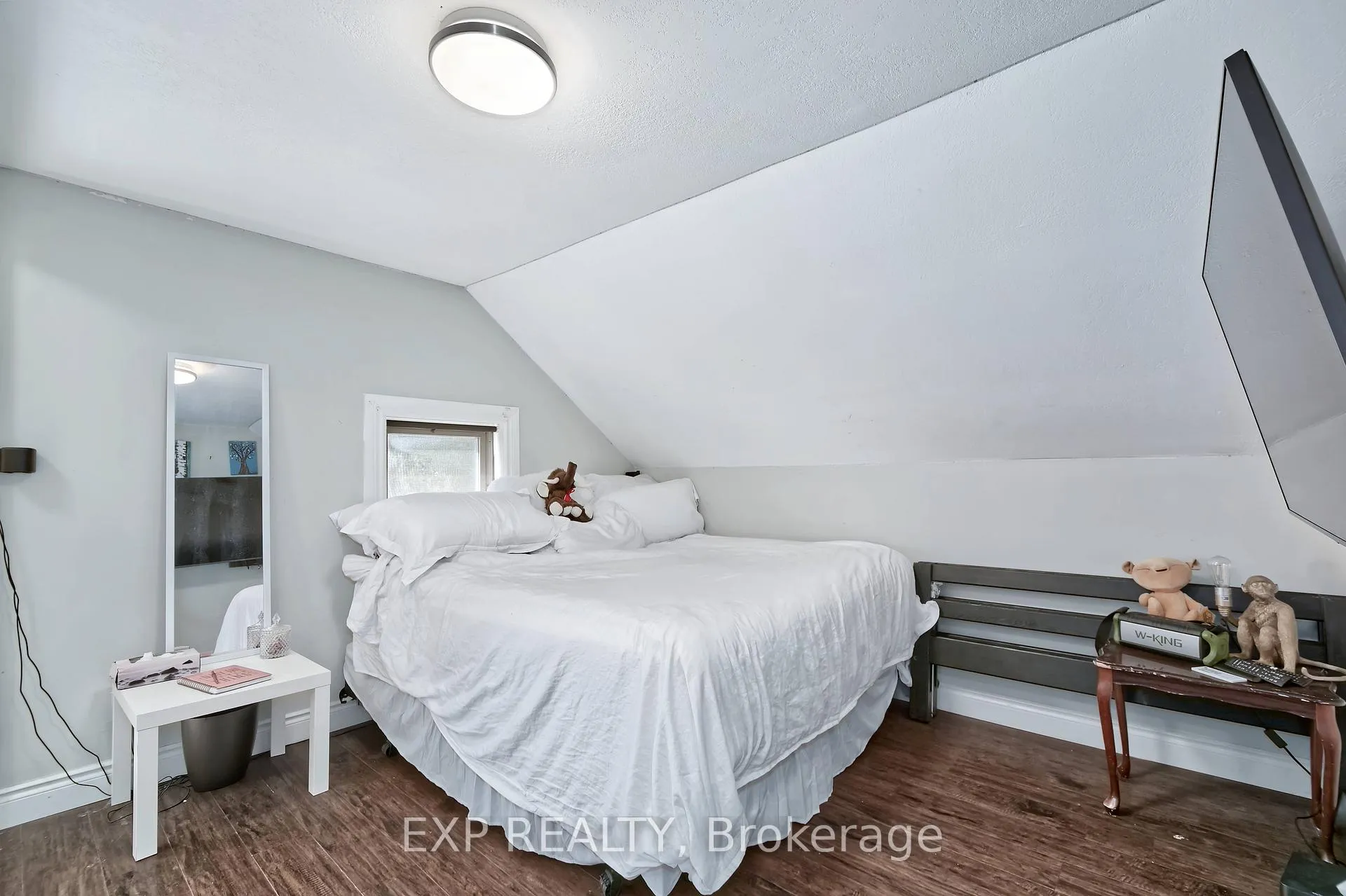 Photo 20 of 203 McKellar Street, Southwest Middlesex, Glencoe — HOMEH