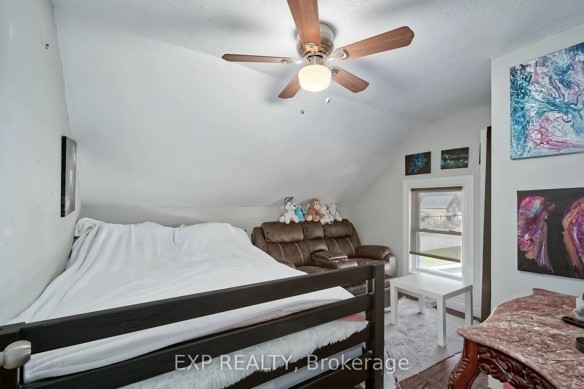 Photo 22 of 203 McKellar Street, Southwest Middlesex, Glencoe — HOMEH
