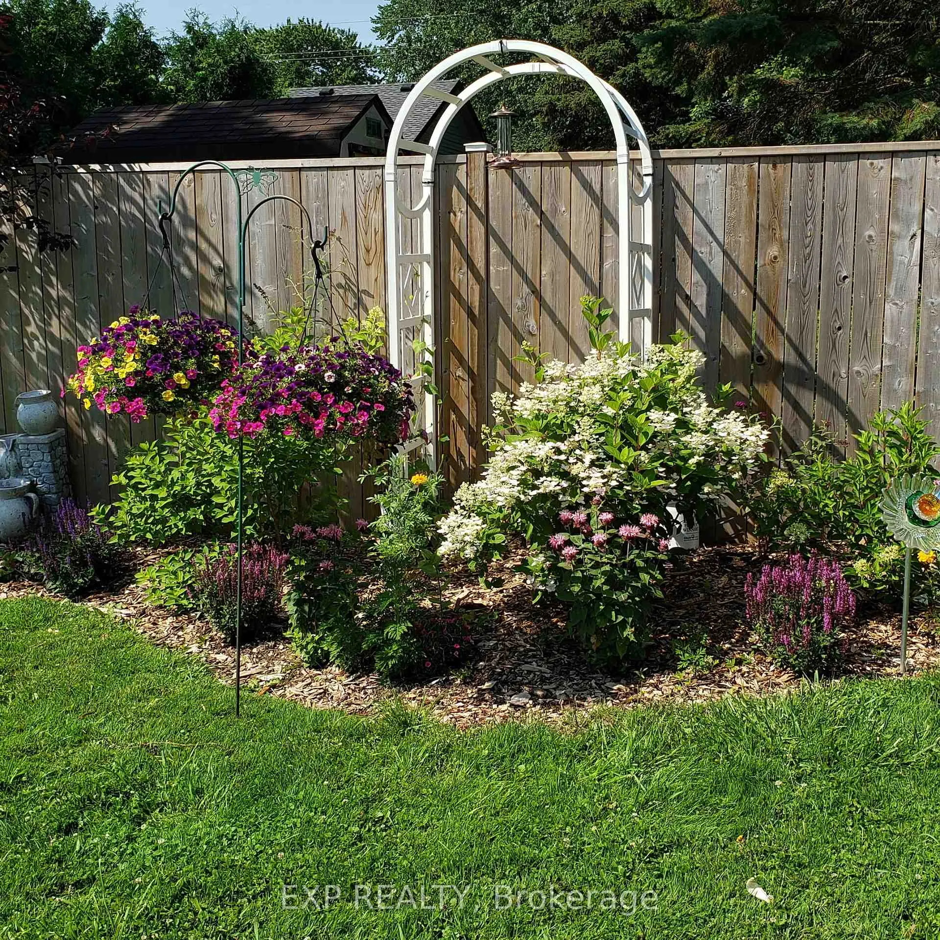 Photo 28 of 203 McKellar Street, Southwest Middlesex, Glencoe — HOMEH