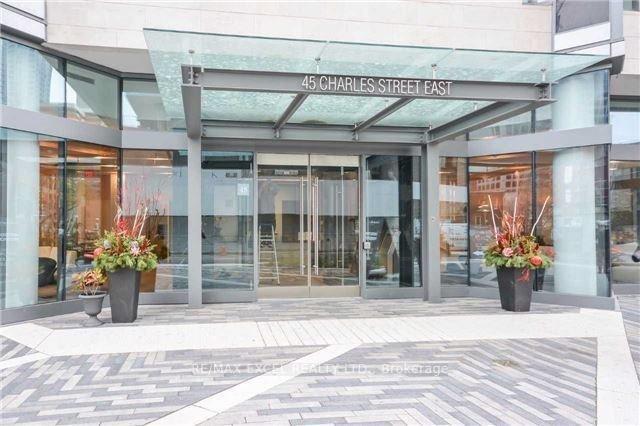 Photo 2 of Unit 1001, 45 Charles Street E, Toronto, Church-Yonge Corridor — HOMEH