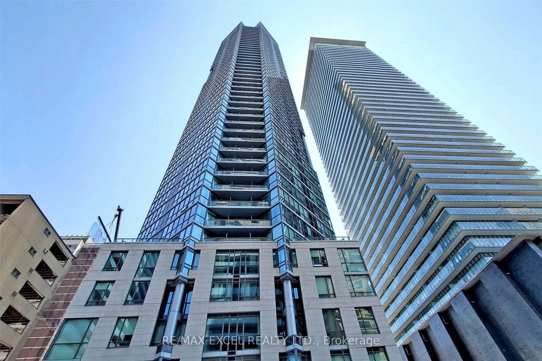 Photo 6 of Unit 1001, 45 Charles Street E, Toronto, Church-Yonge Corridor — HOMEH