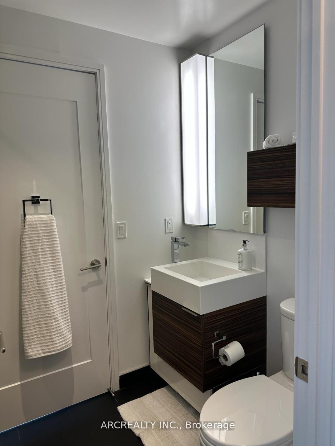 Photo 32 of Unit 4907, 88 Scott Street, Toronto, Church-Yonge Corridor — HOMEH