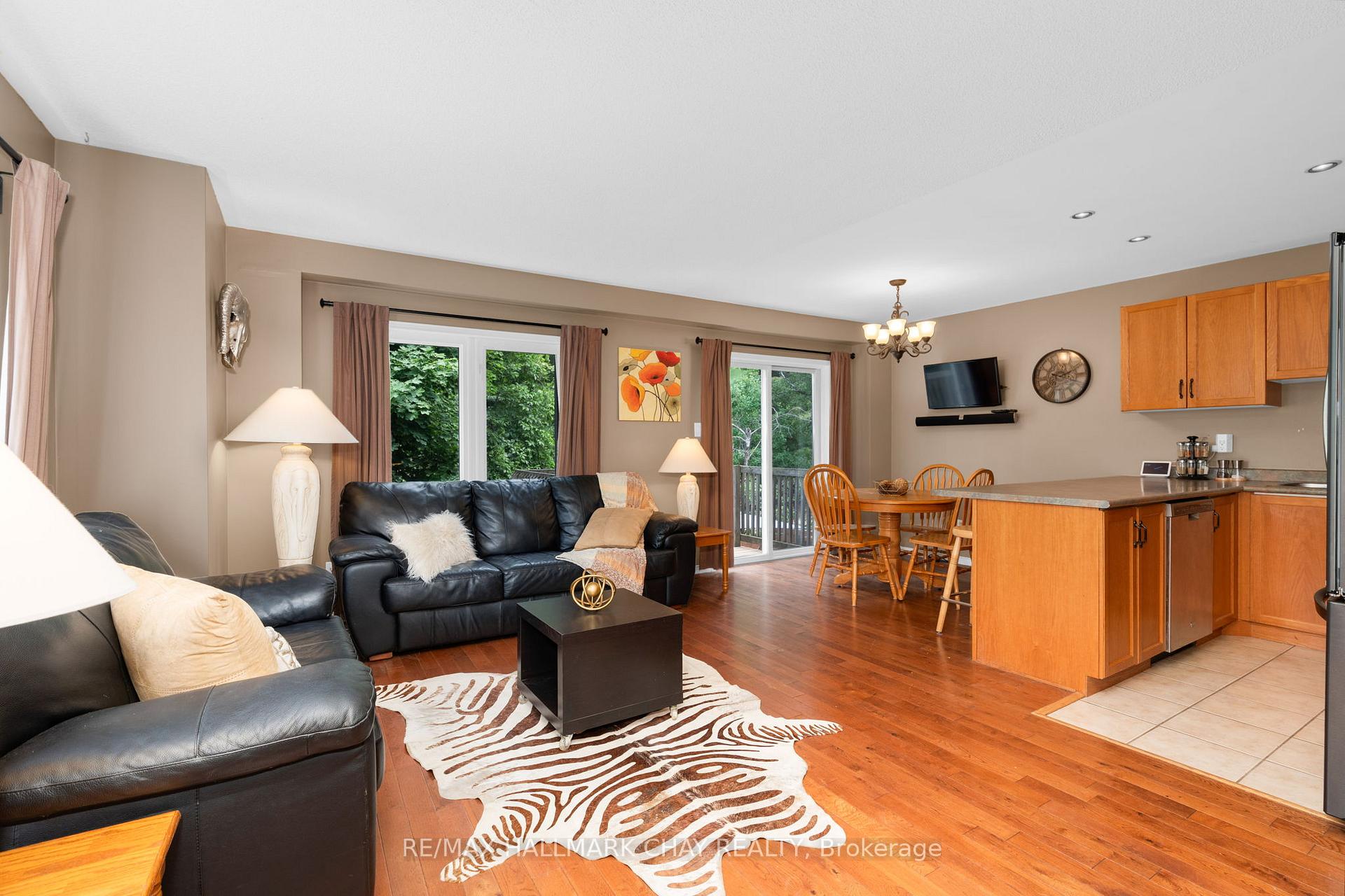 Photo 5 of 63 Parkside Crescent, Essa, Angus — HOMEH