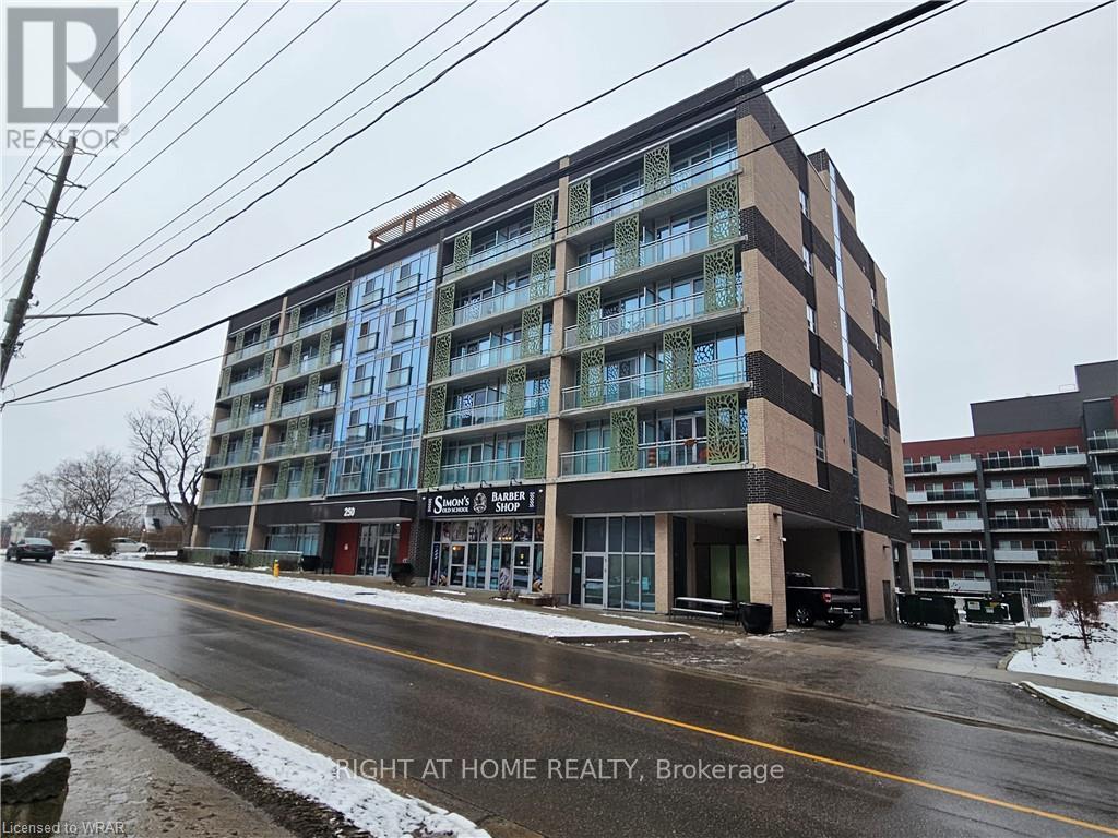 Front of Unit 505, 250 Albert Street