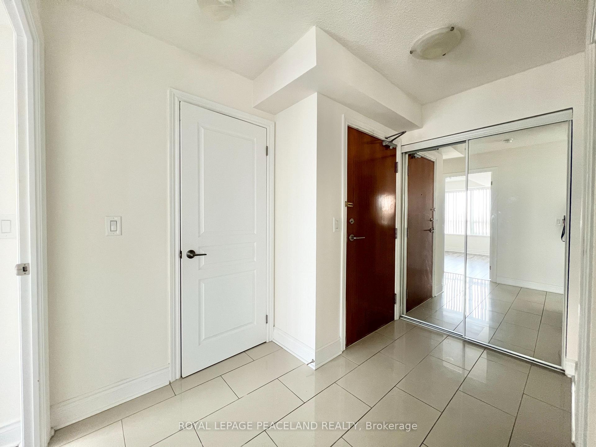 Photo 7 of Unit 702, 30 Clegg Road, Markham, Unionville — HOMEH