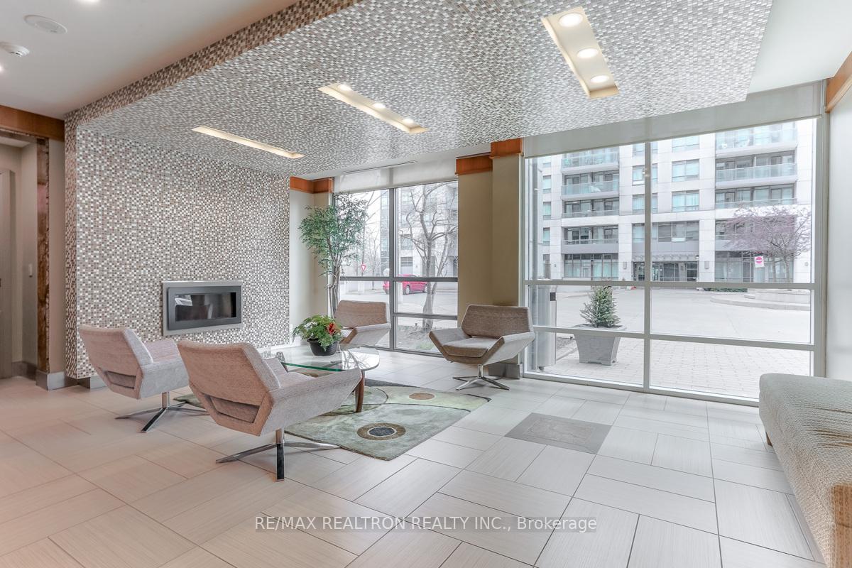 Photo 3 of Unit Ph08, 32 Clegg Road, Markham, Unionville — HOMEH