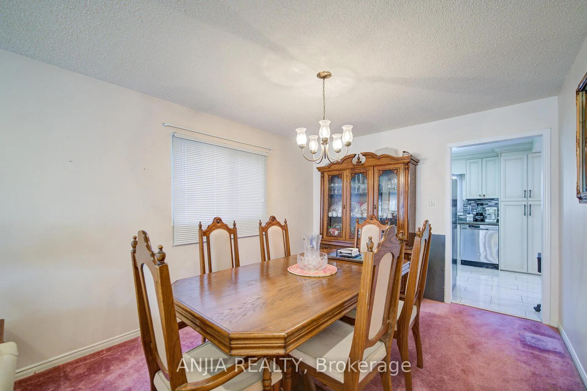 Photo 12 of 34 Baylawn Drive, Markham, Middlefield — HOMEH