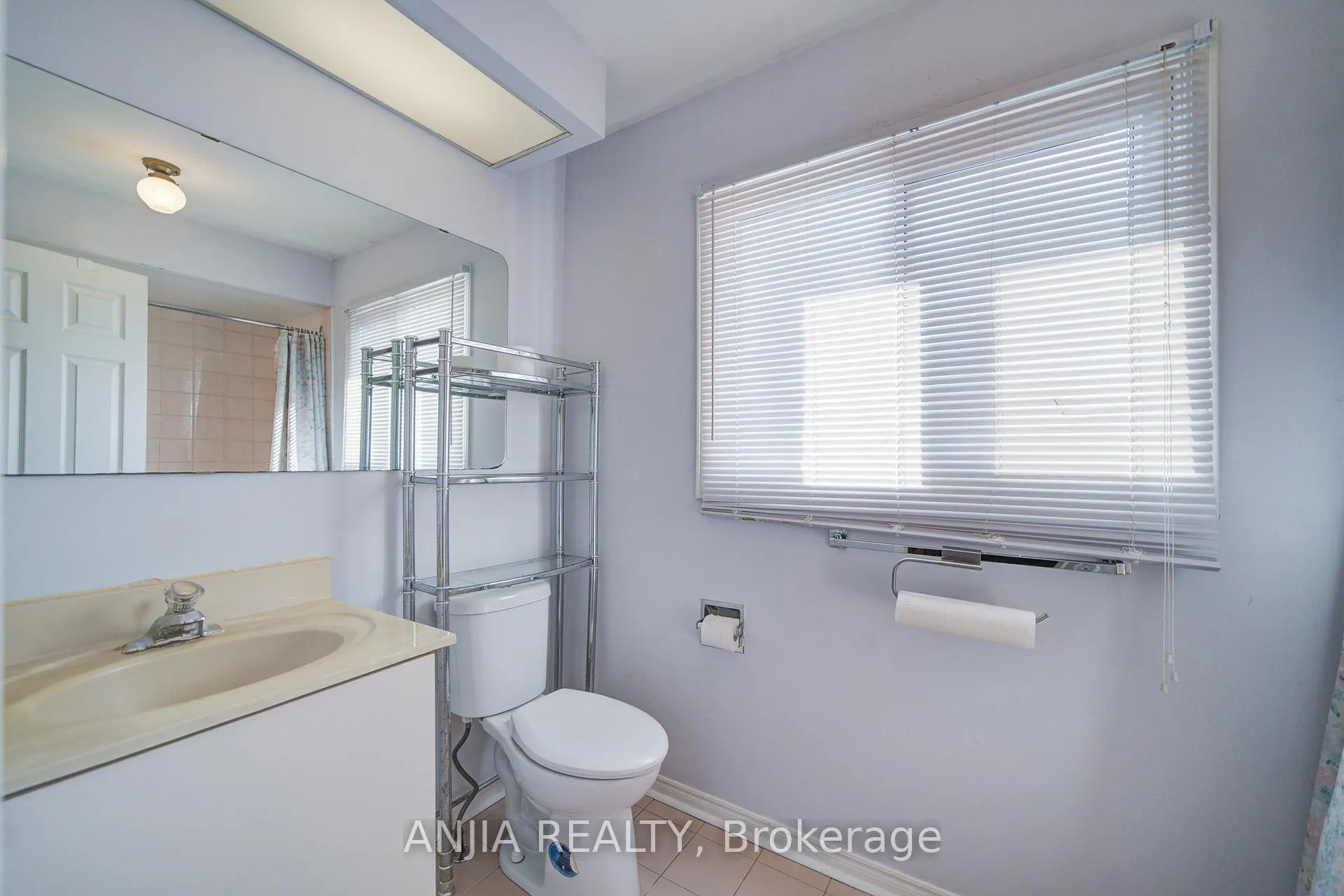 Photo 38 of 34 Baylawn Drive, Markham, Middlefield — HOMEH