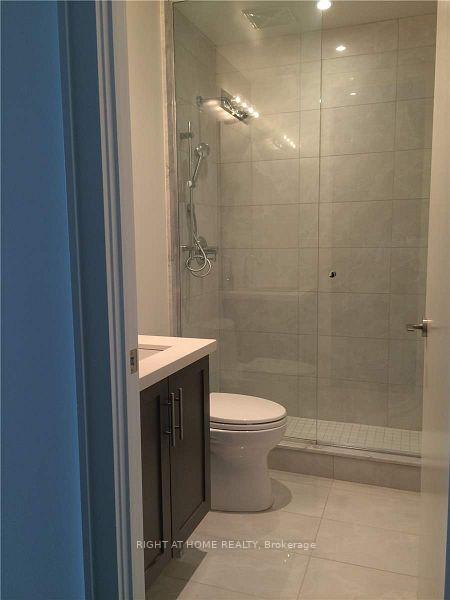 Photo 10 of Unit 925, 39 Queens Quay E, Toronto, Waterfront Communities — HOMEH