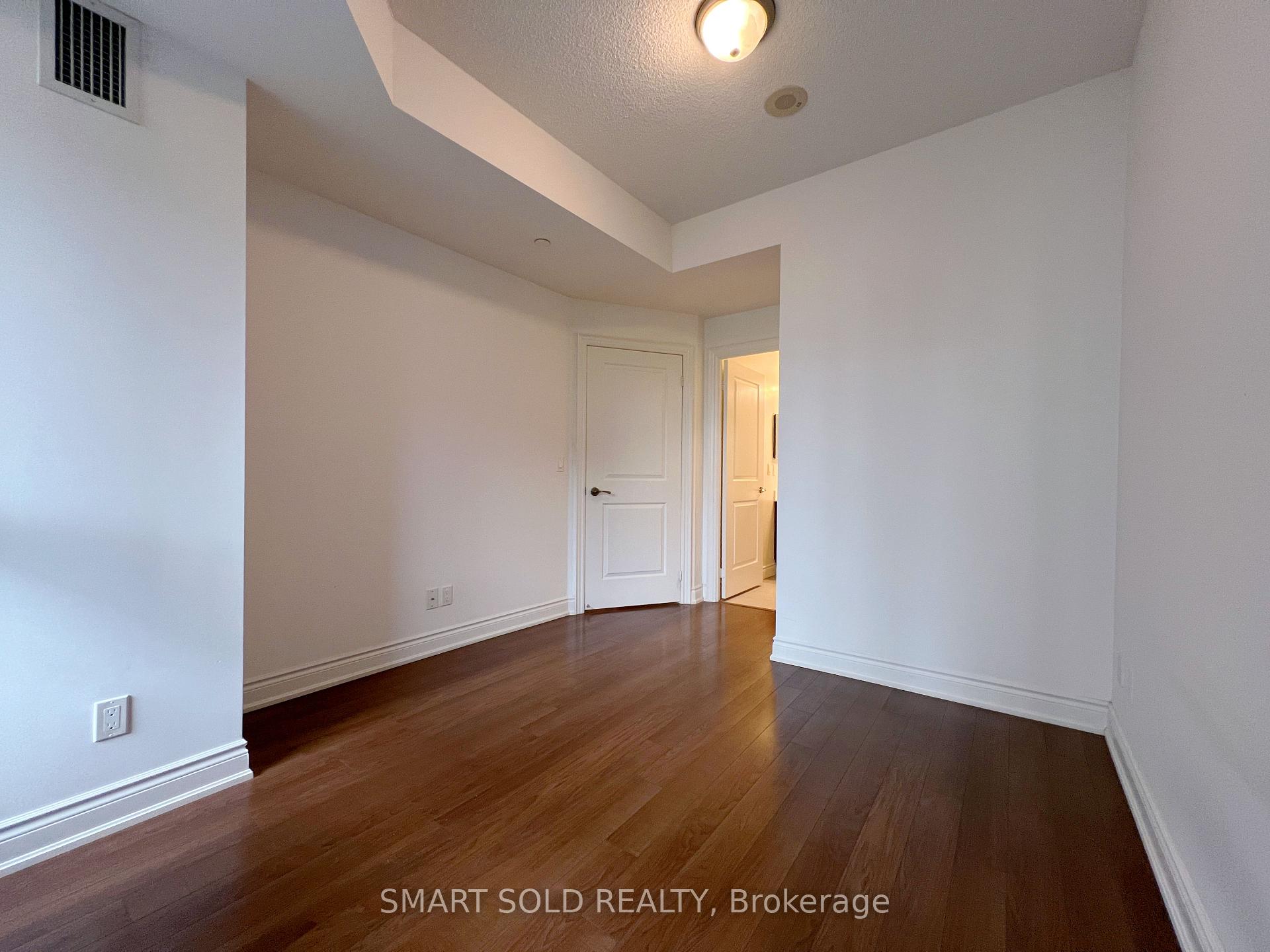 Photo 5 of Unit B525, 99 South Town Centre Boulevard, Markham, Unionville — HOMEH