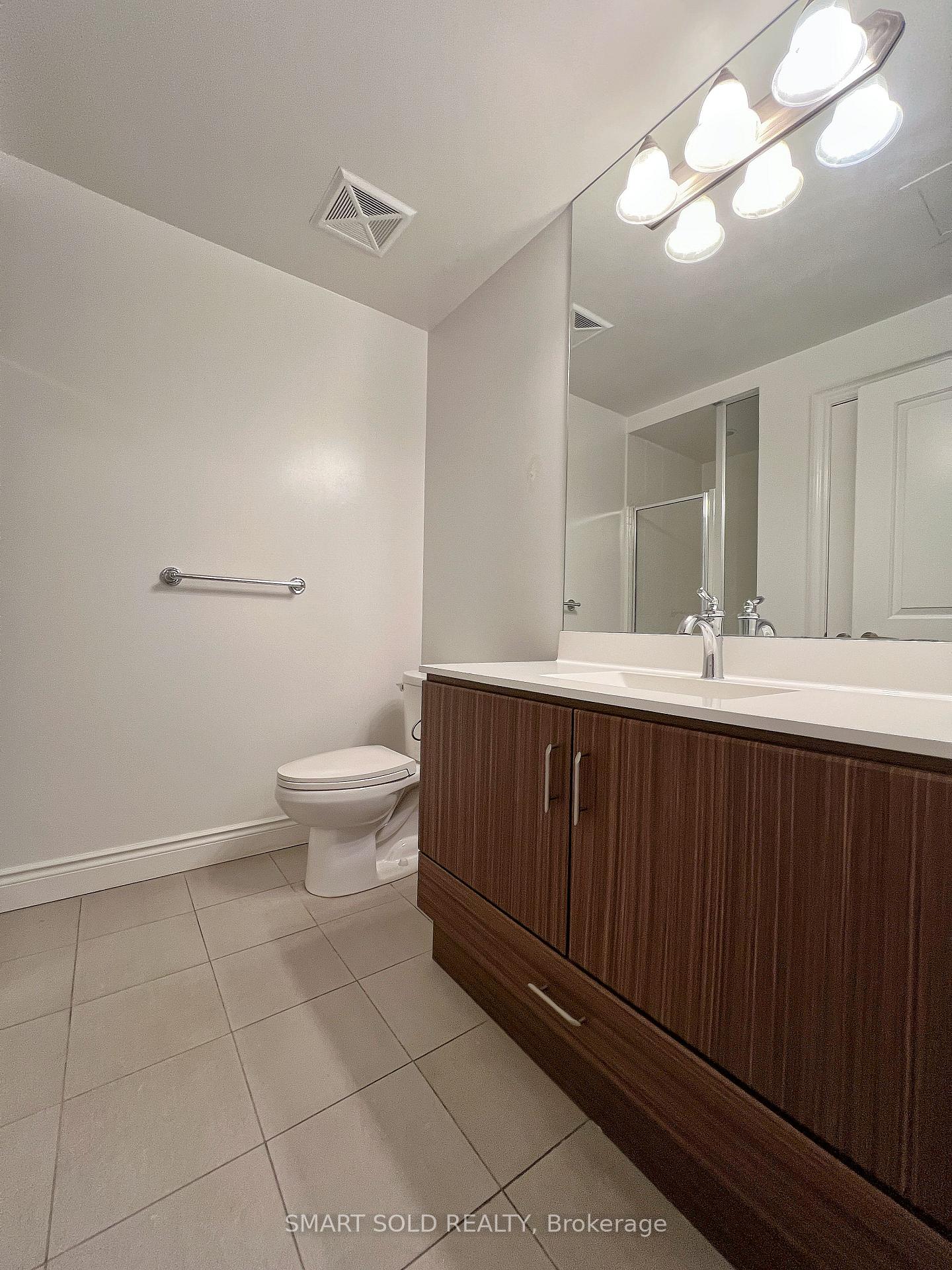Photo 8 of Unit B525, 99 South Town Centre Boulevard, Markham, Unionville — HOMEH